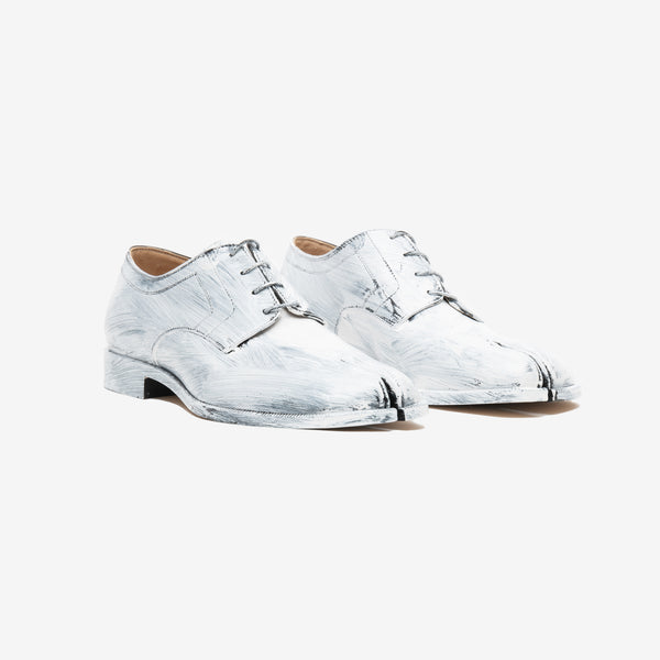 Maison Margiela White Painted Tabi Lace Up Derby for Men