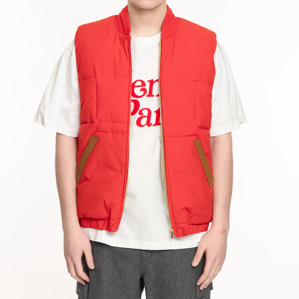 Drôle de Monsieur - La Doudoune Sans Manches in Red