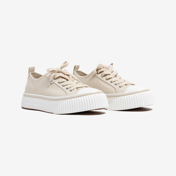 AMI Paris for Men Low Top 1980 Sneakers in Off White