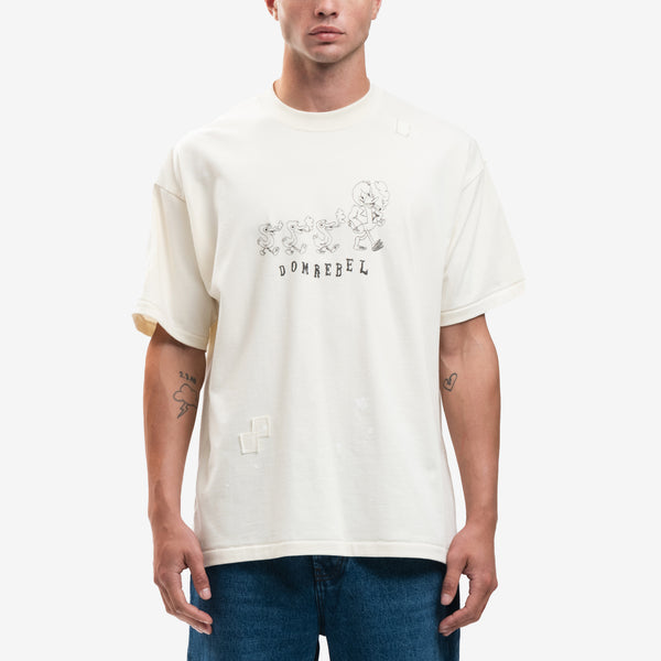 Mens Dom Rebel Tee Daycare T-Shirt in Antique Paint