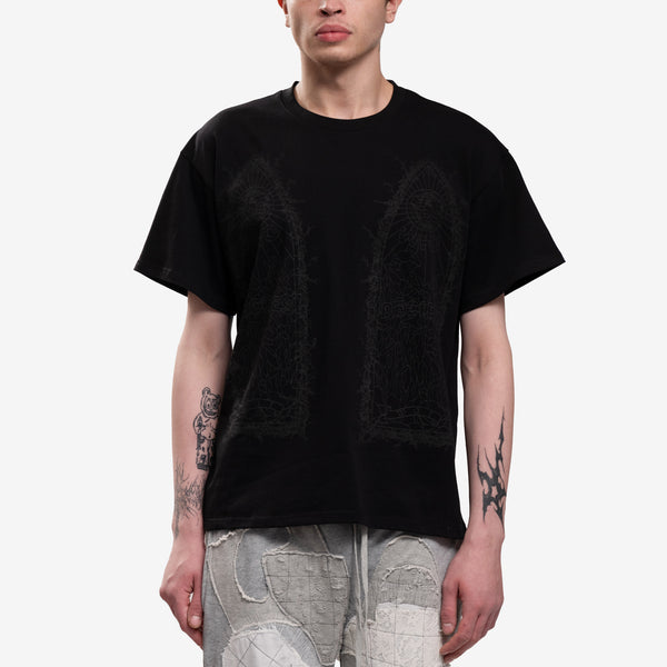 Mens Who Decides War Thorned T-Shirt in Coal